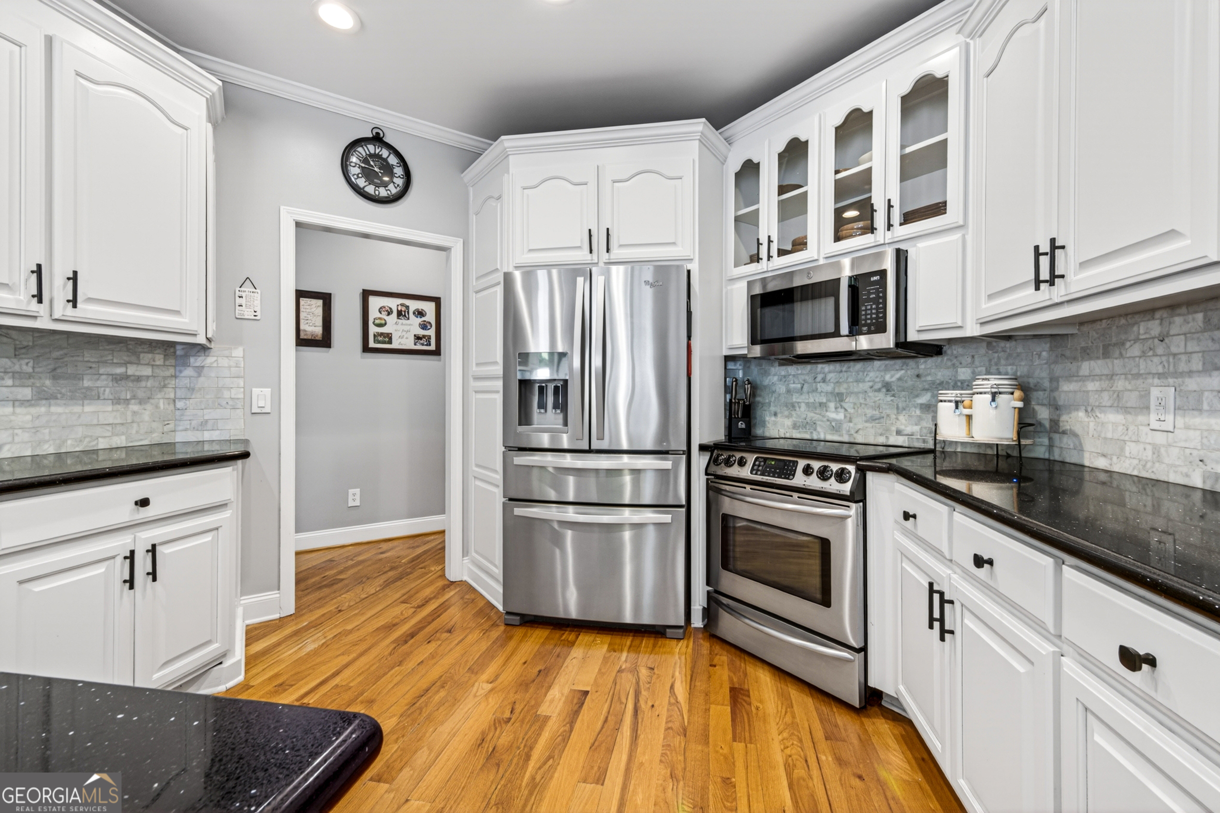 1110 Holcomb CT