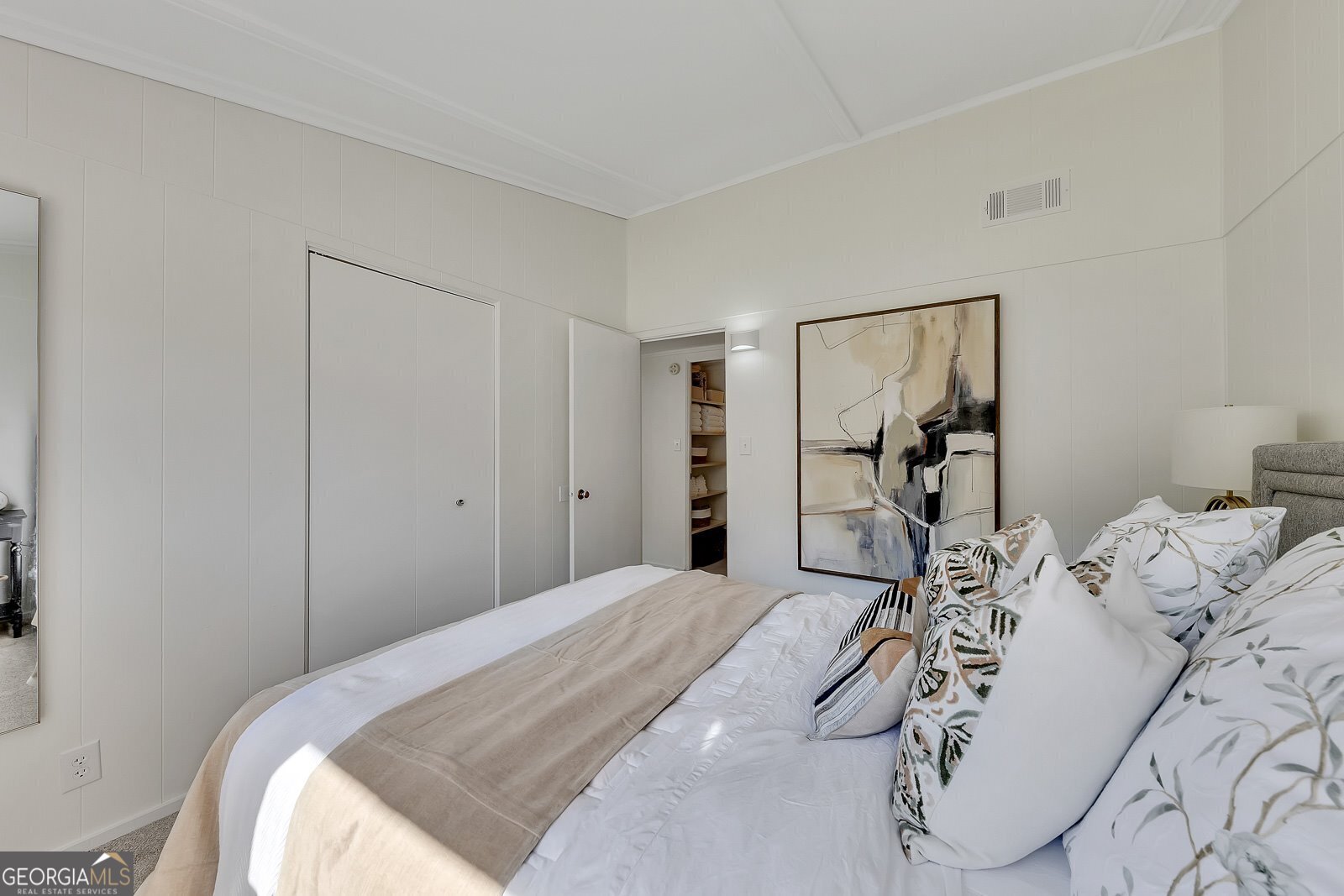 Sherwood Forest - Residential Lease