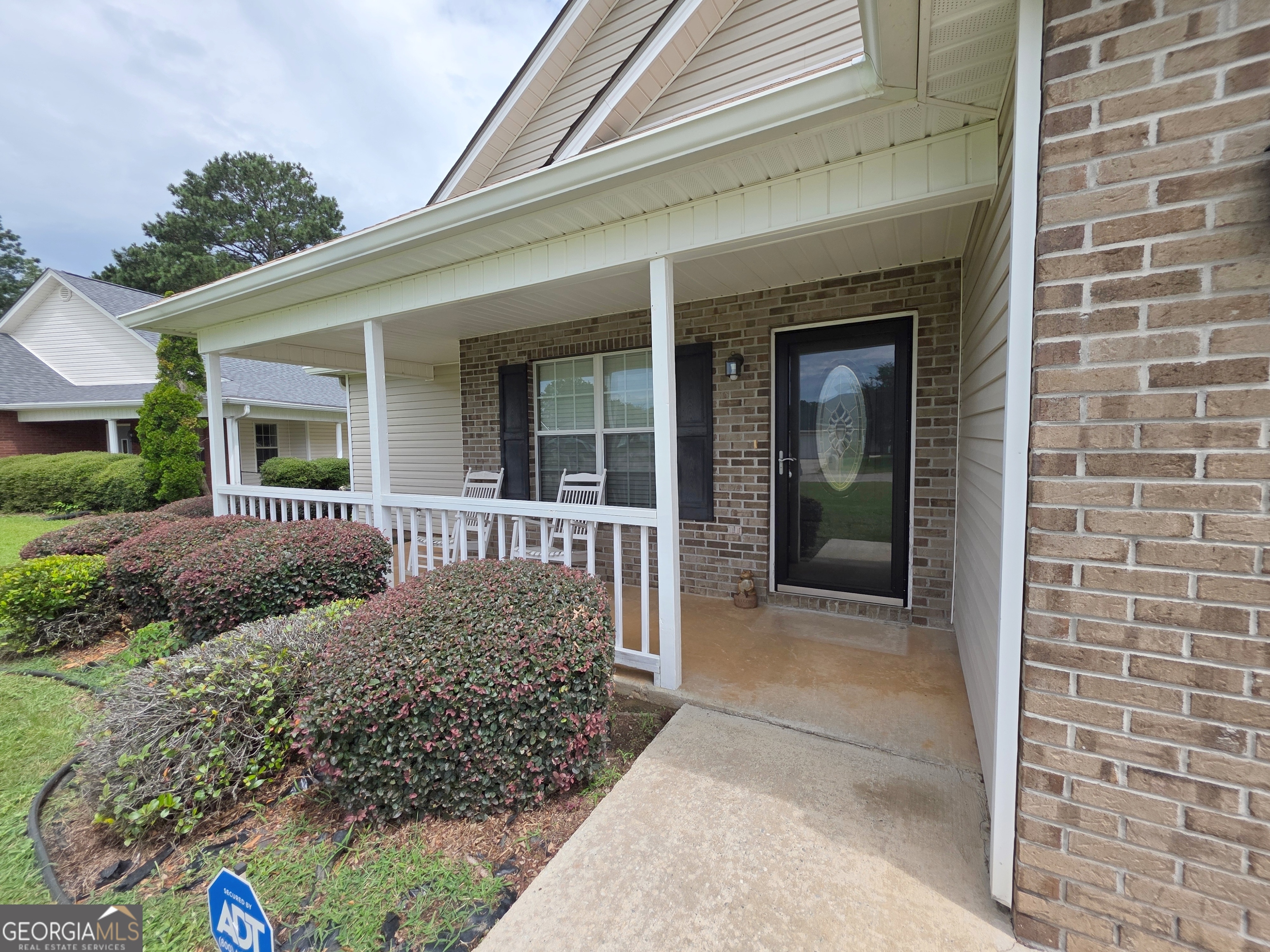 126 Sunnymeade DR