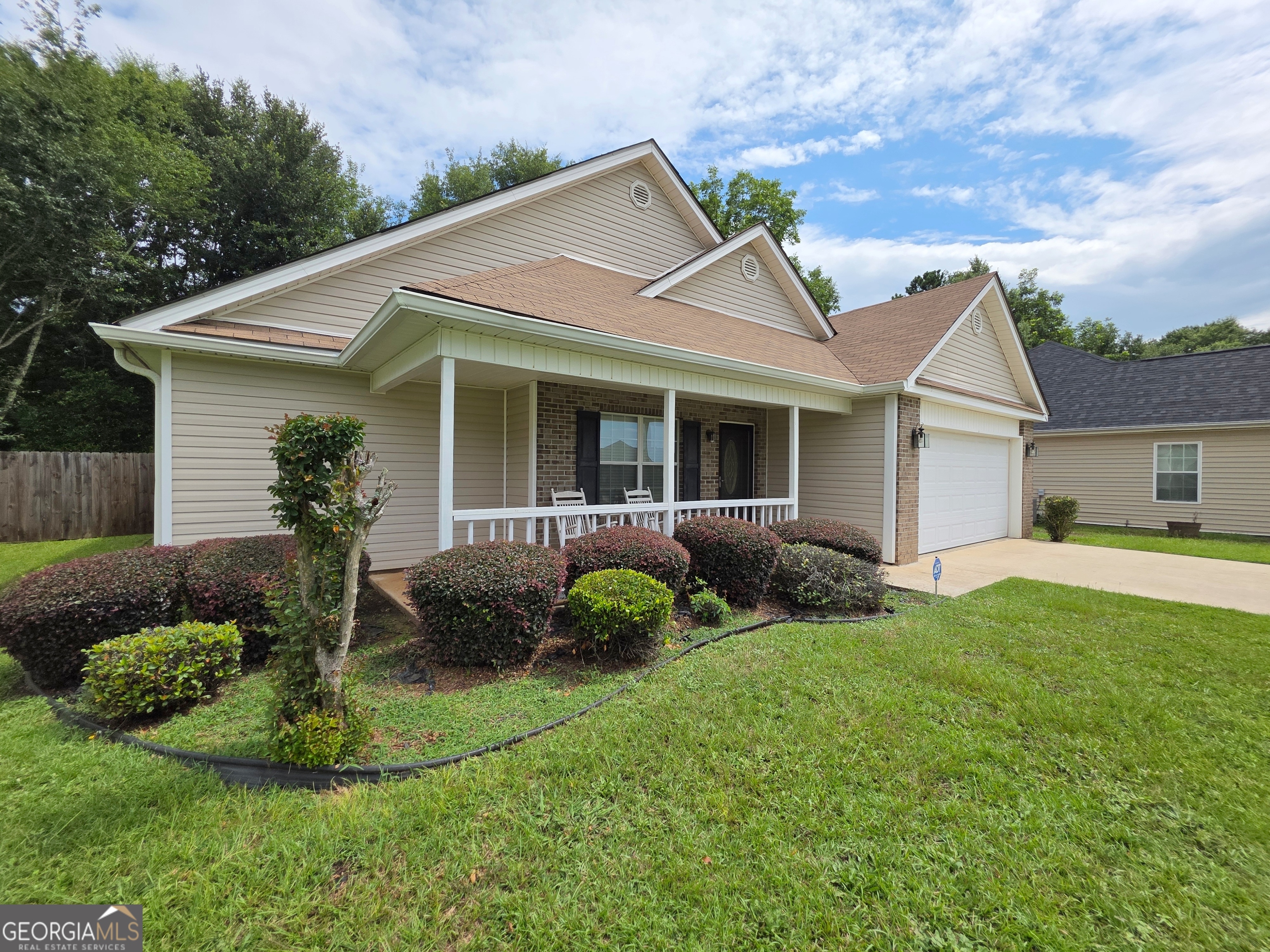 126 Sunnymeade DR