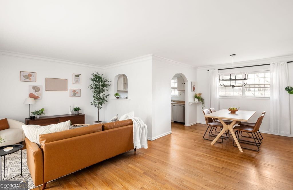 Photo of 311 Peachtree Hills Avenue NE #4D, Atlanta, GA 30305 (MLS # 10656764)