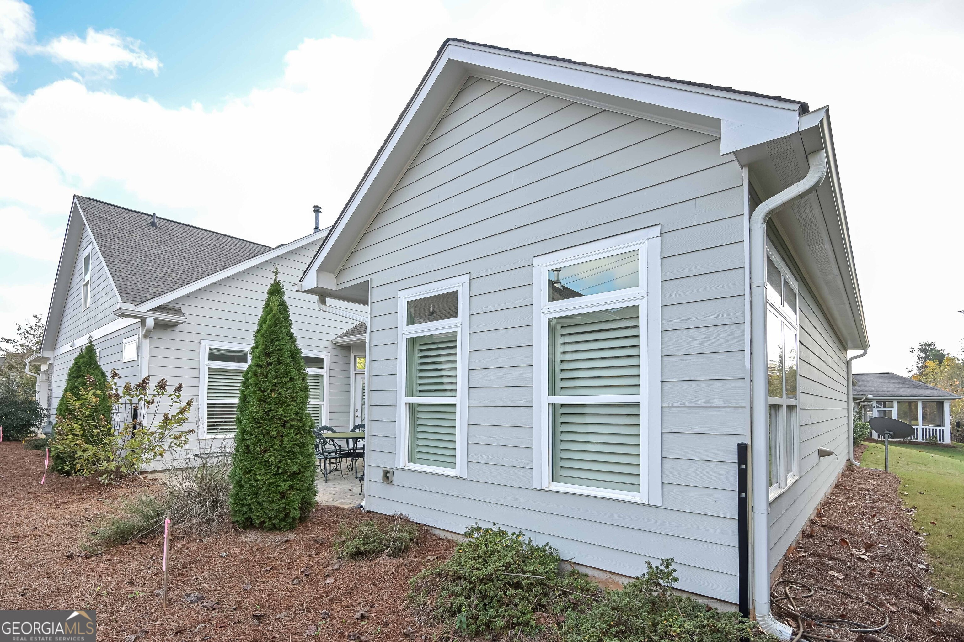 102 Windmill WAY