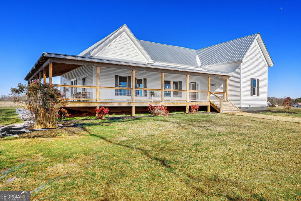 Photo of 8144 Highway 98 W, Commerce, GA 30530 (MLS # 10681956)