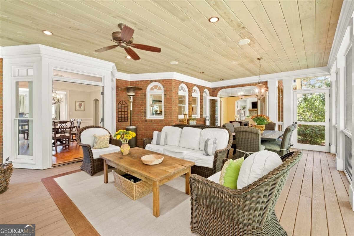 Neely Farm - Residential