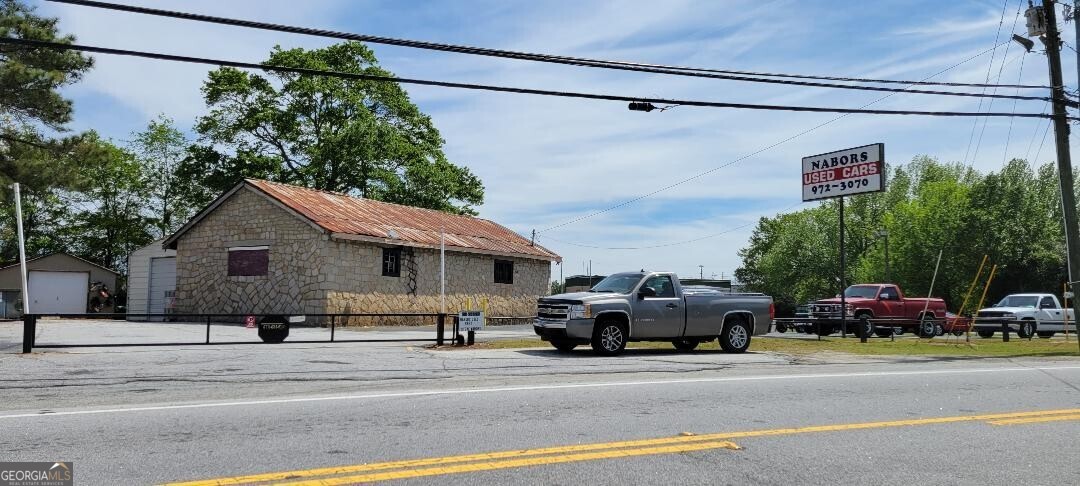 2336 LENORA CHURCH RD