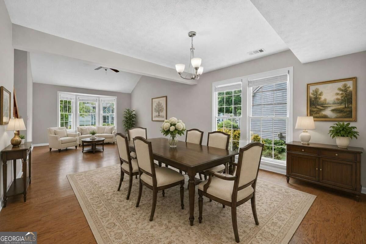 12110 Greenmont WALK