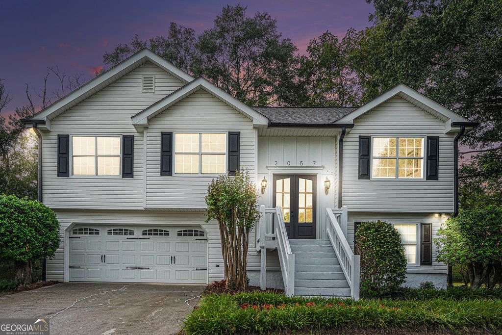 Photo of 2057 Blackberry Lane, Auburn, GA 30011 (MLS # 10652804)