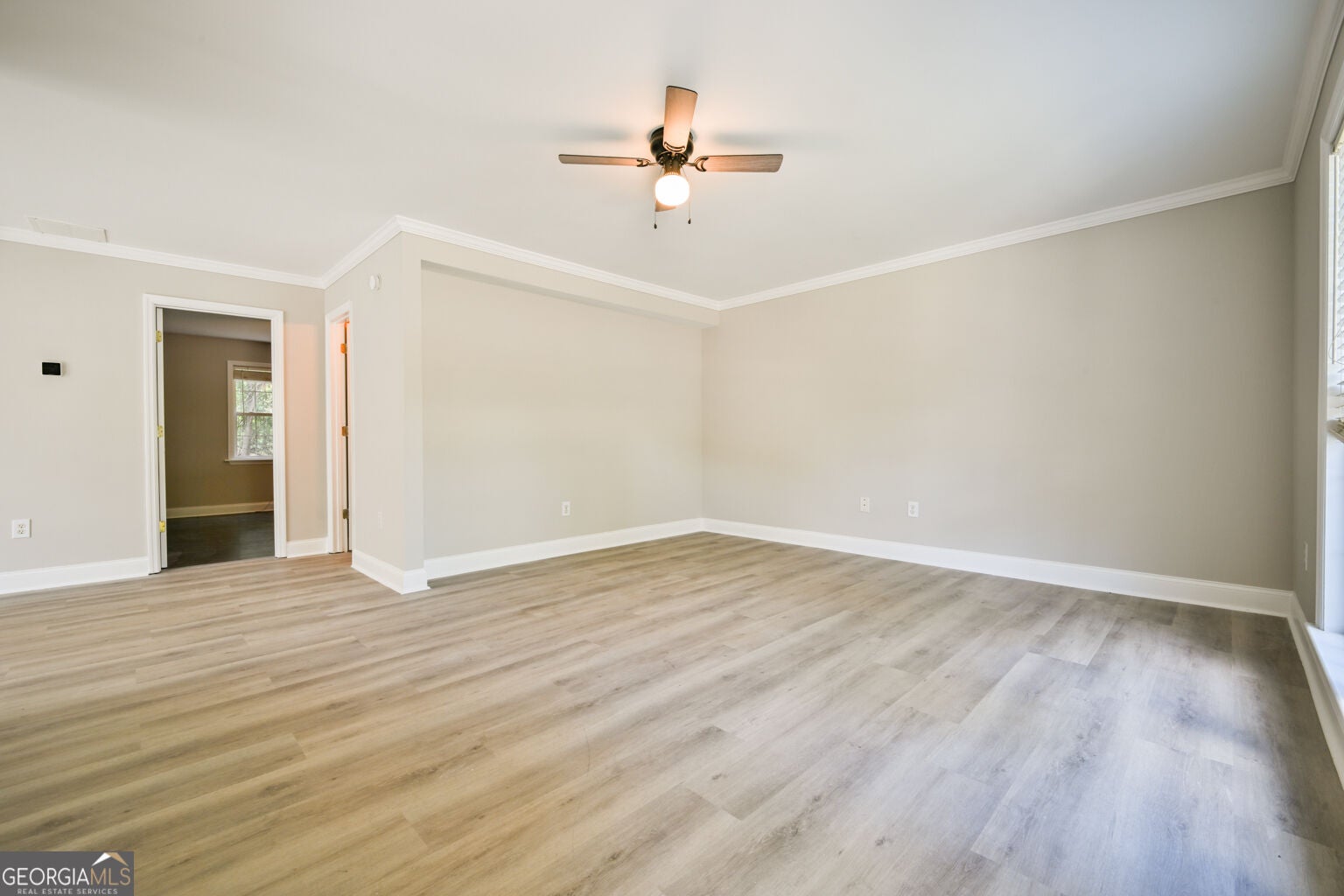 1021 Dash DR