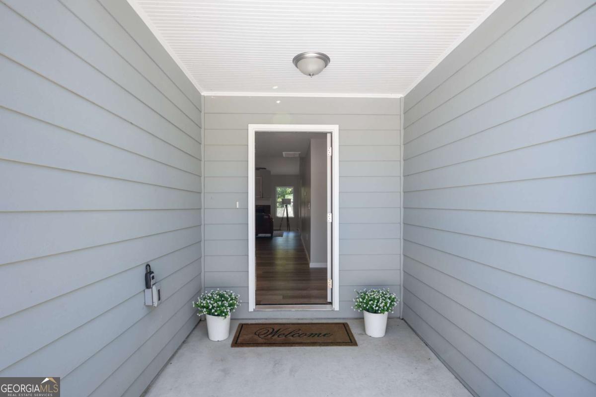 135 Tyrus LN