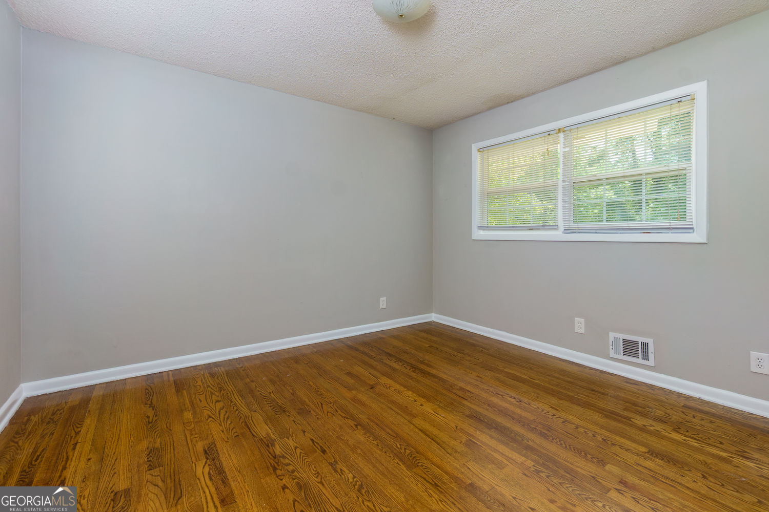 KINGS WOOD ESTATES - Residential