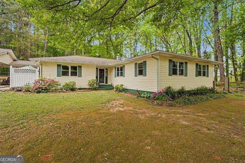 1361 Villa Rica RD
