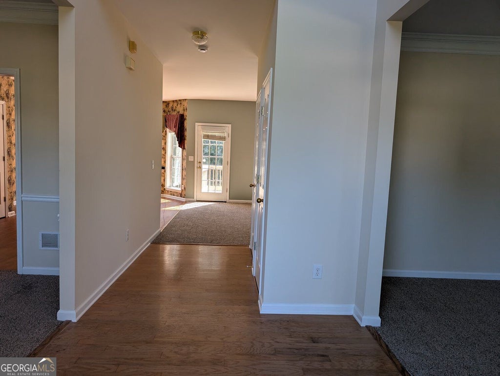 Photo of 775 Abercorn Drive SW, Atlanta, GA 30331 (MLS # 10853972)