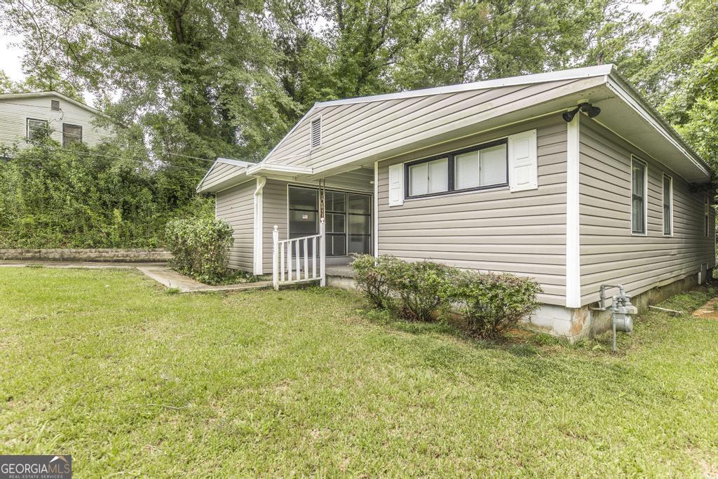 1957 Kitchens RD