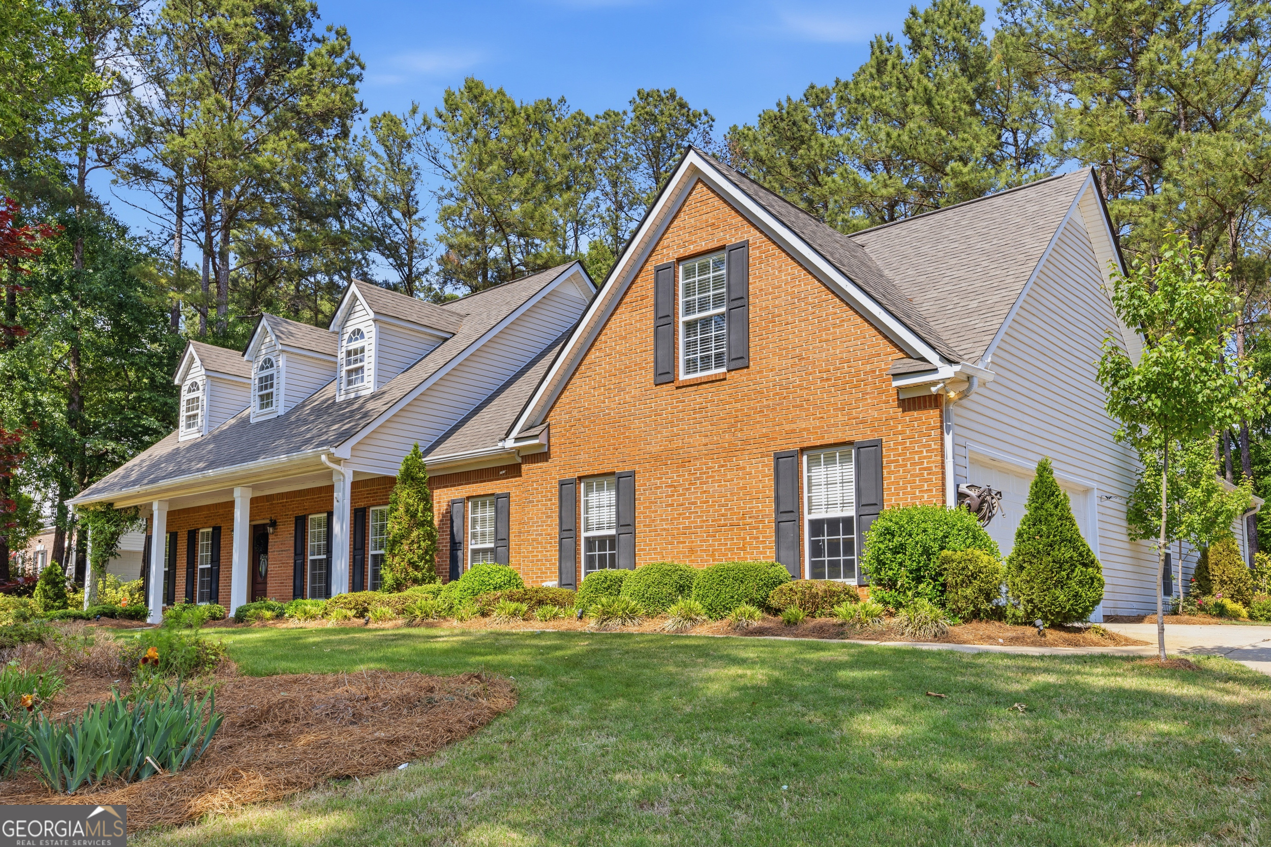 45 Hillsborough CT