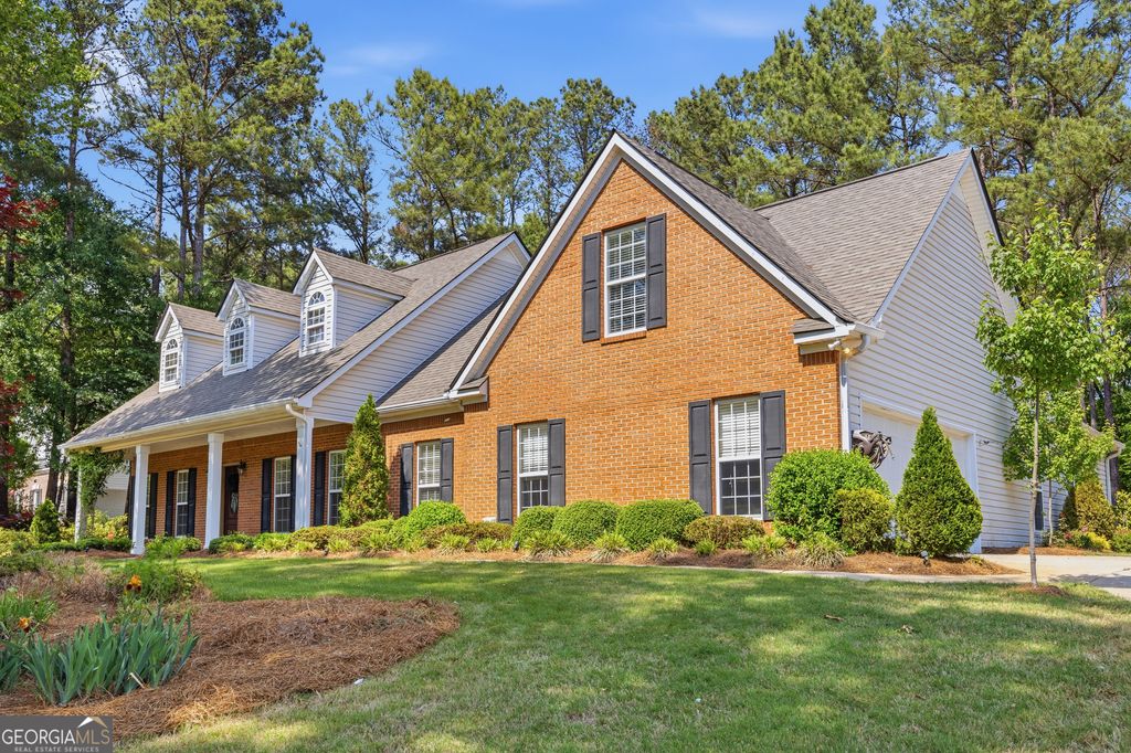 Photo of 45 Hillsborough Court, Sharpsburg, GA 30277 (MLS # 10739934)
