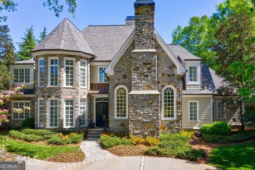 Photo of 4037 Wieuca Road NE, Atlanta, GA 30342 (MLS # 10690885)