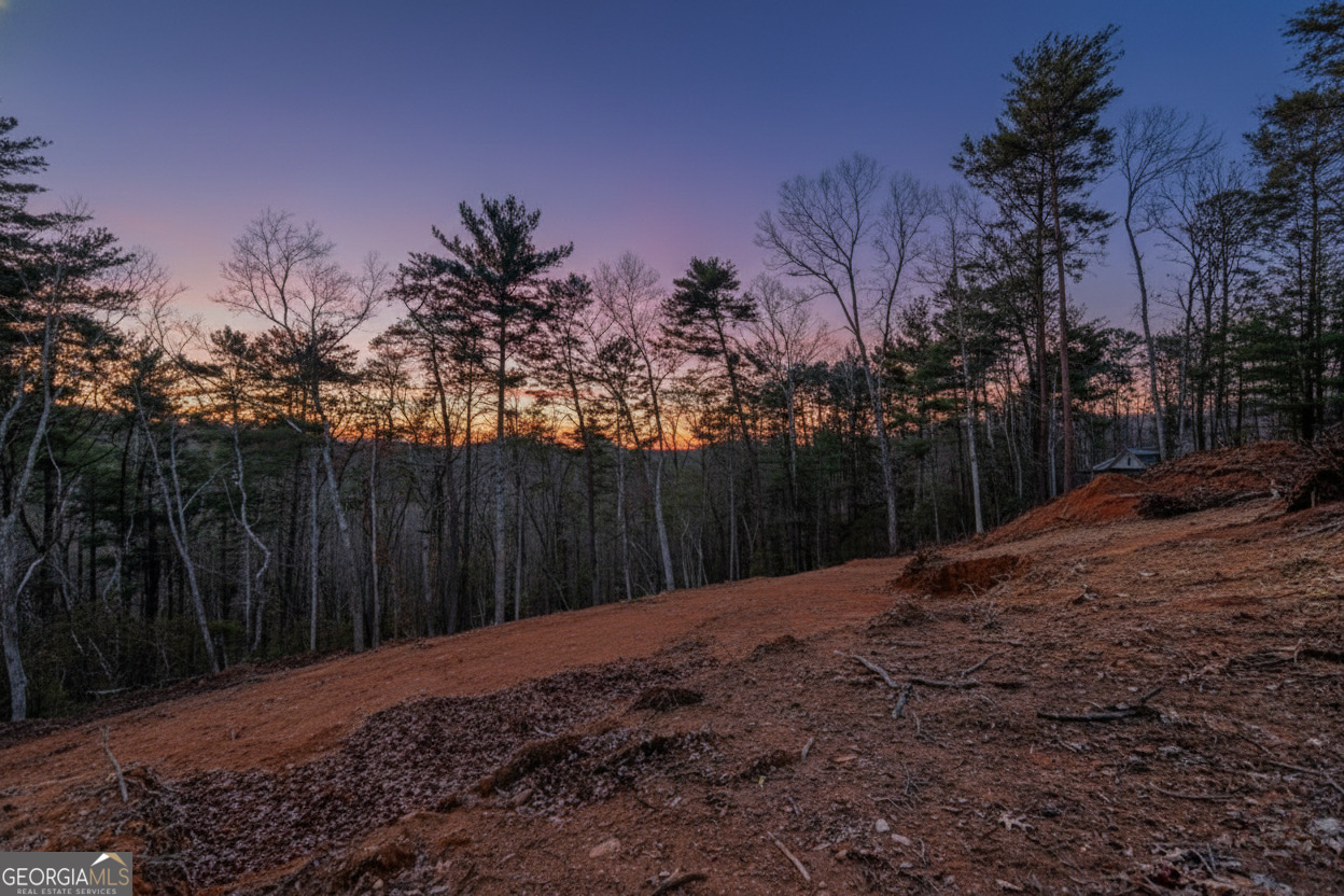 6.44 Whispering Oaks DR