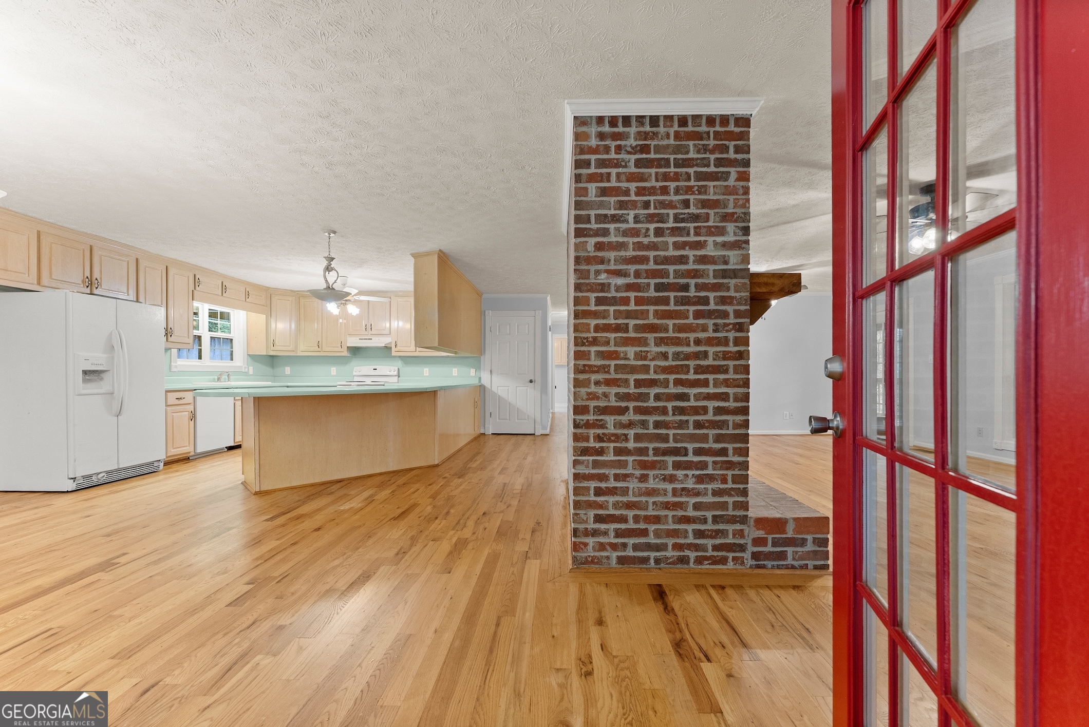 178 Rhododendron LN