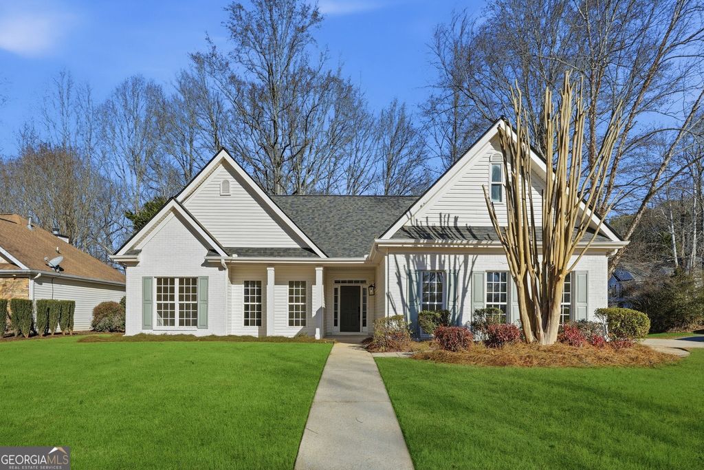 Photo of 5400 Three Lakes Court, Flowery Branch, GA 30542 (MLS # 10662916)
