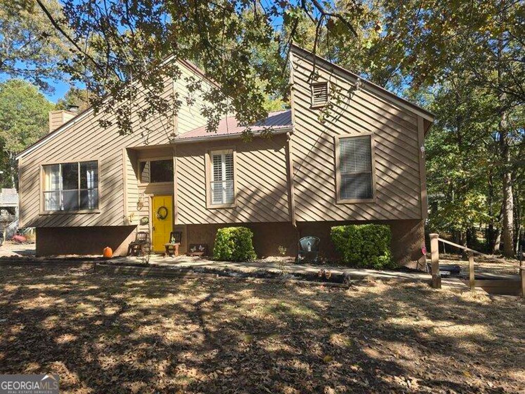 Photo of 4093 Knotty Oak Trail, Douglasville, GA 30135 (MLS # 10692666)