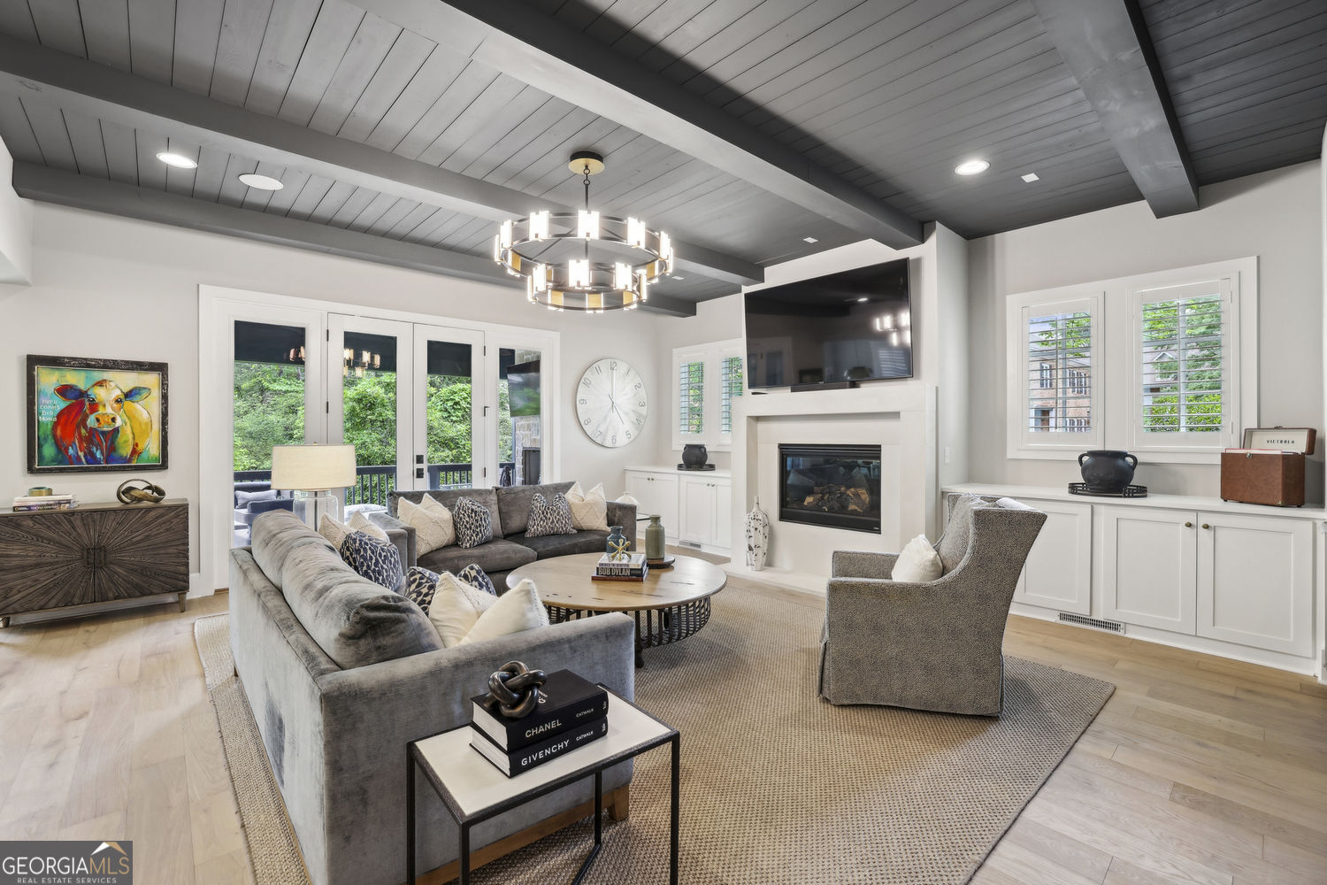 2591 Apple Valley RD NE