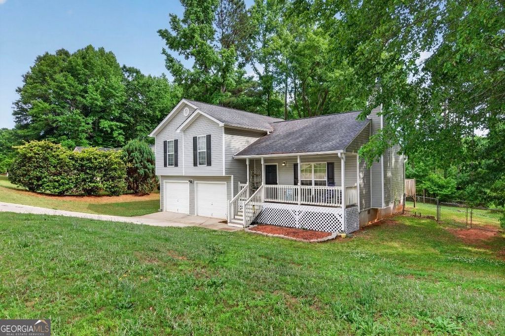 Photo of 339 Centennial Drive, Bethlehem, GA 30620 (MLS # 10770814)