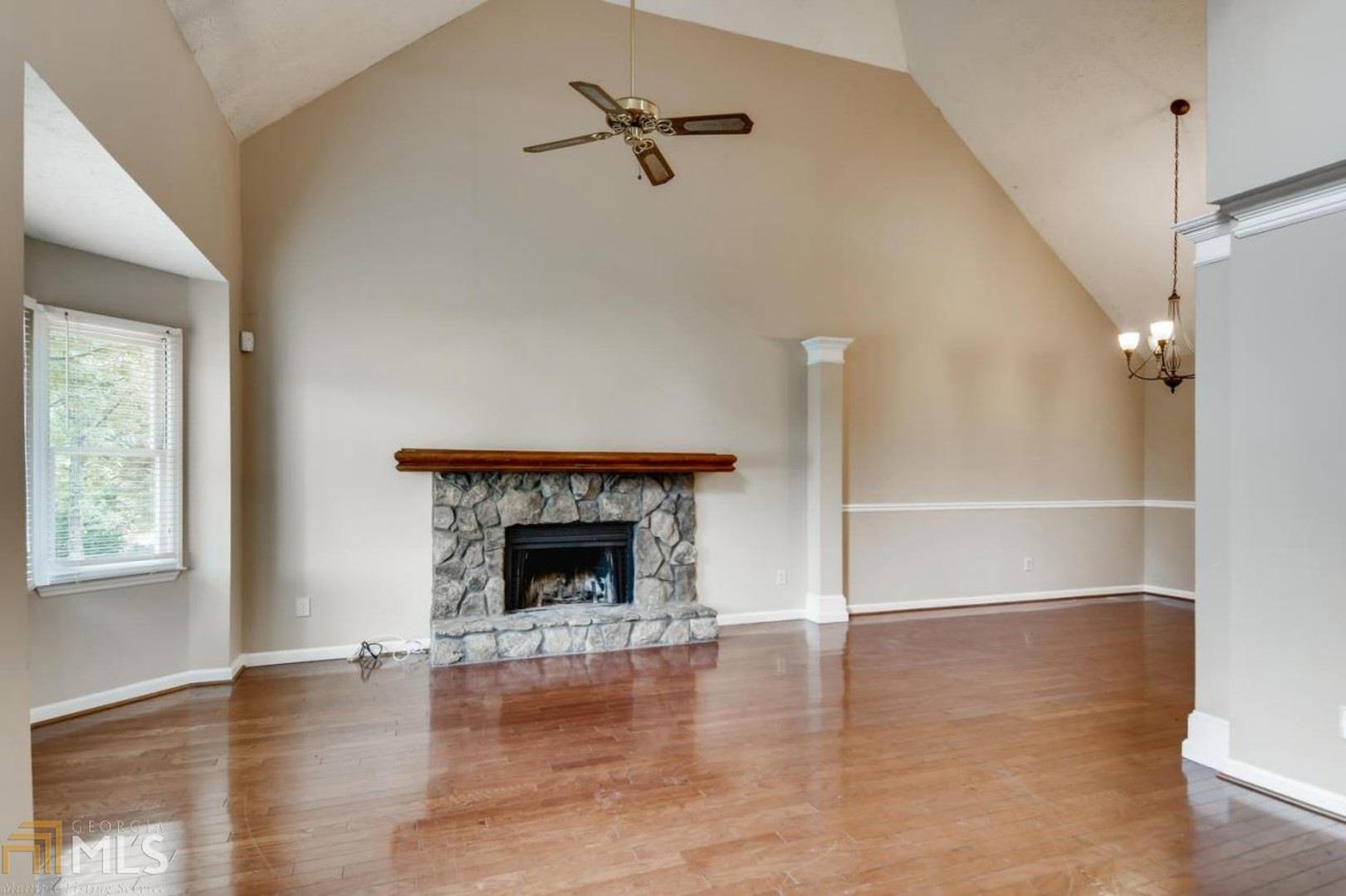Cambria Hills - Residential Lease