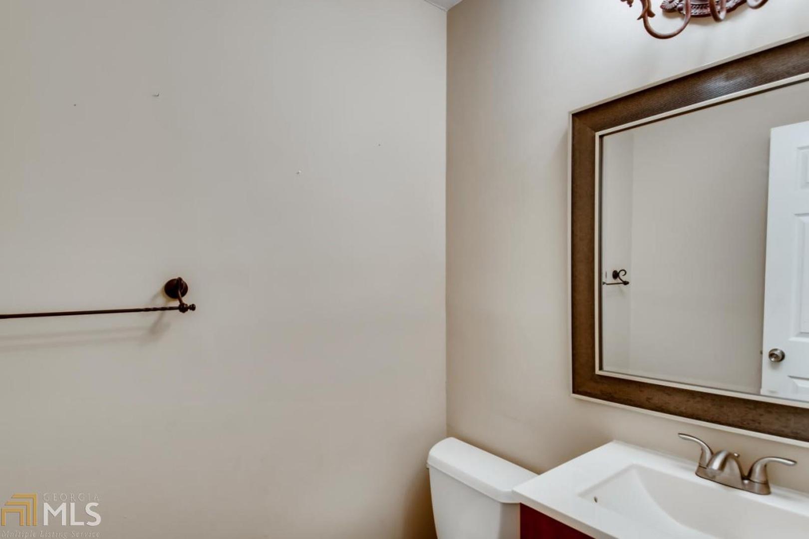 Cambria Hills - Residential Lease