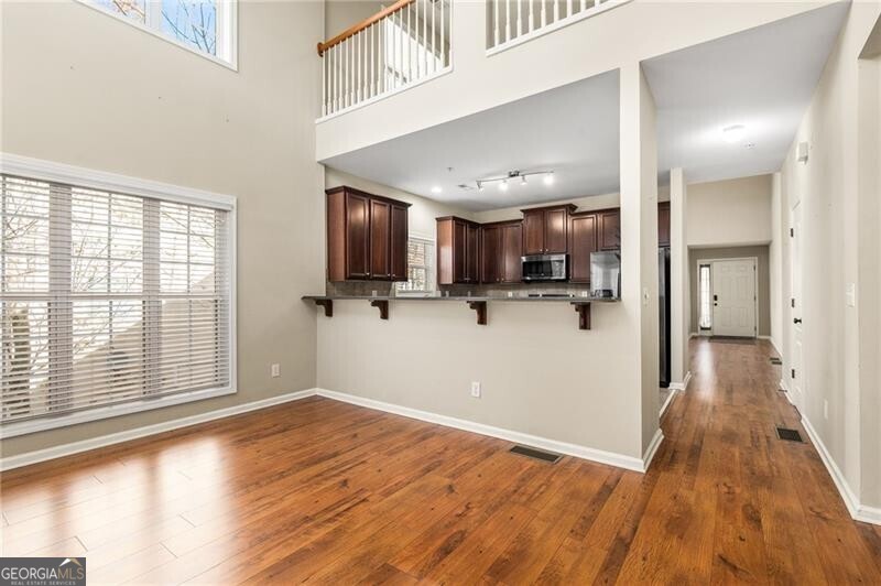 Townhomes at Eastlake Summergrove - Residential