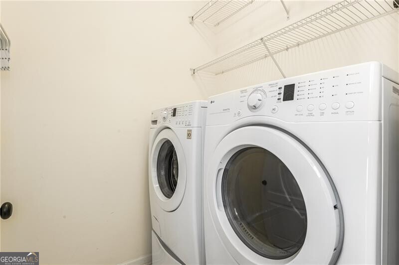 Townhomes at Eastlake Summergrove - Residential