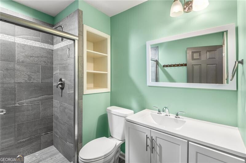 Townhomes at Eastlake Summergrove - Residential