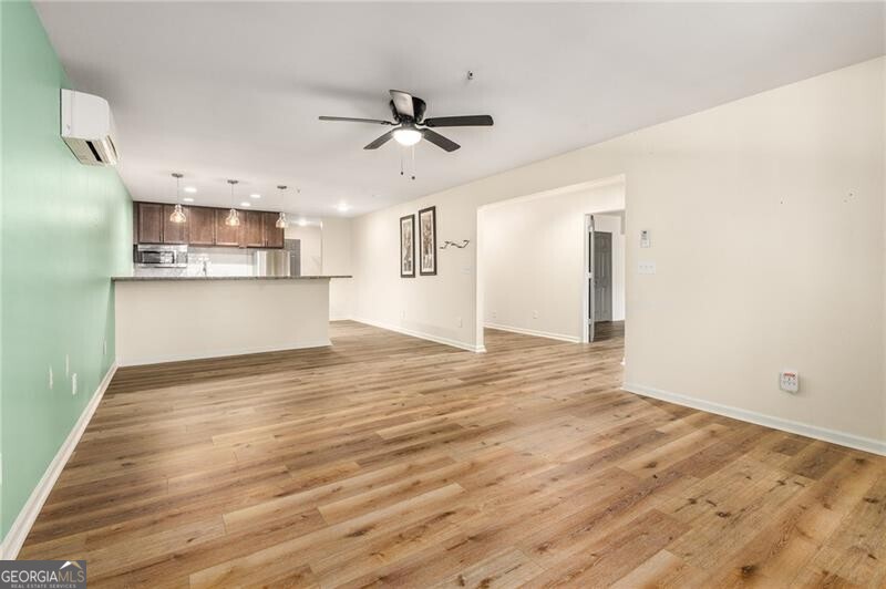 Townhomes at Eastlake Summergrove - Residential