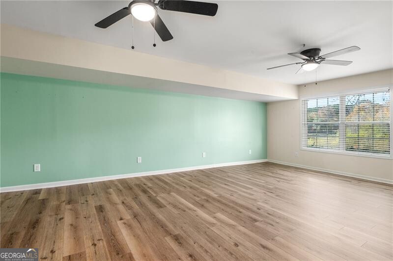 Townhomes at Eastlake Summergrove - Residential