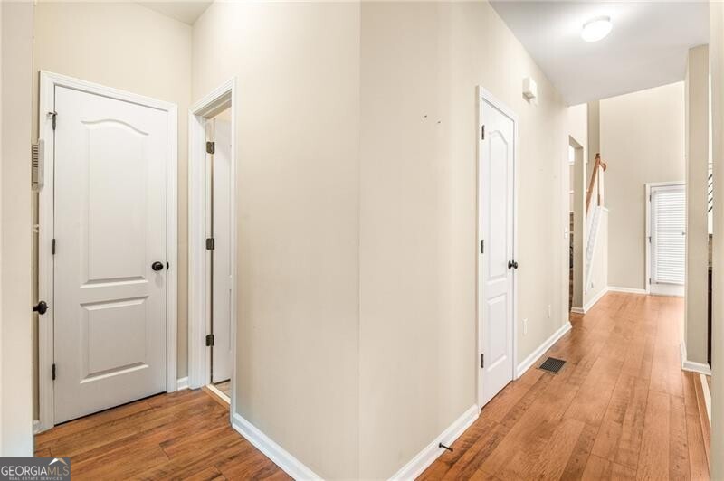 Townhomes at Eastlake Summergrove - Residential