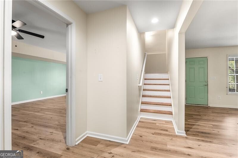 Townhomes at Eastlake Summergrove - Residential