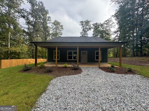 707 Hudson TER Royston GA 30662