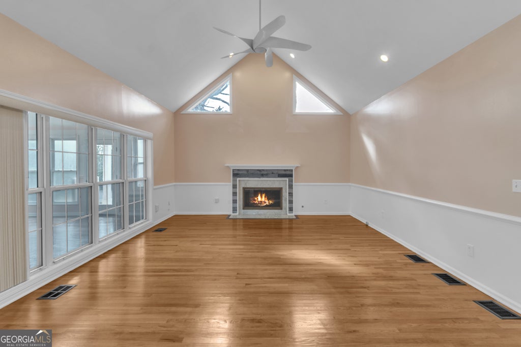 Photo of 915 Chipley Court, Marietta, GA 30062 (MLS # 10818005)
