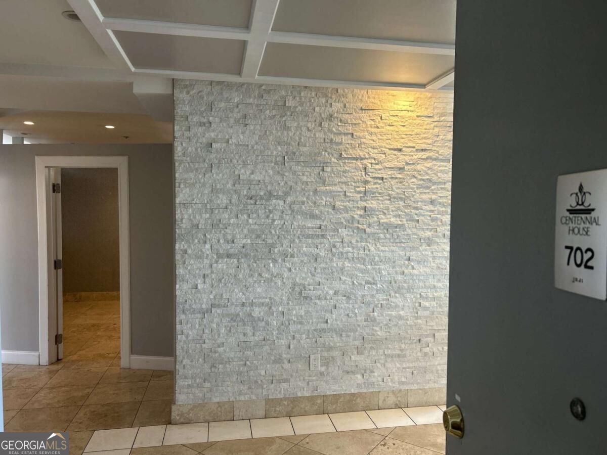 115 W Peachtree PL NW 702