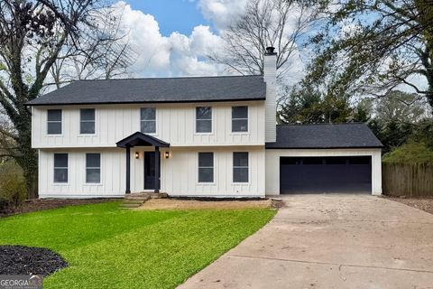 150 N POND CT Roswell GA 30076