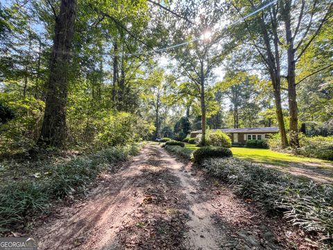 A home in Americus