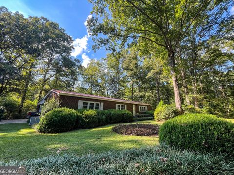 A home in Americus