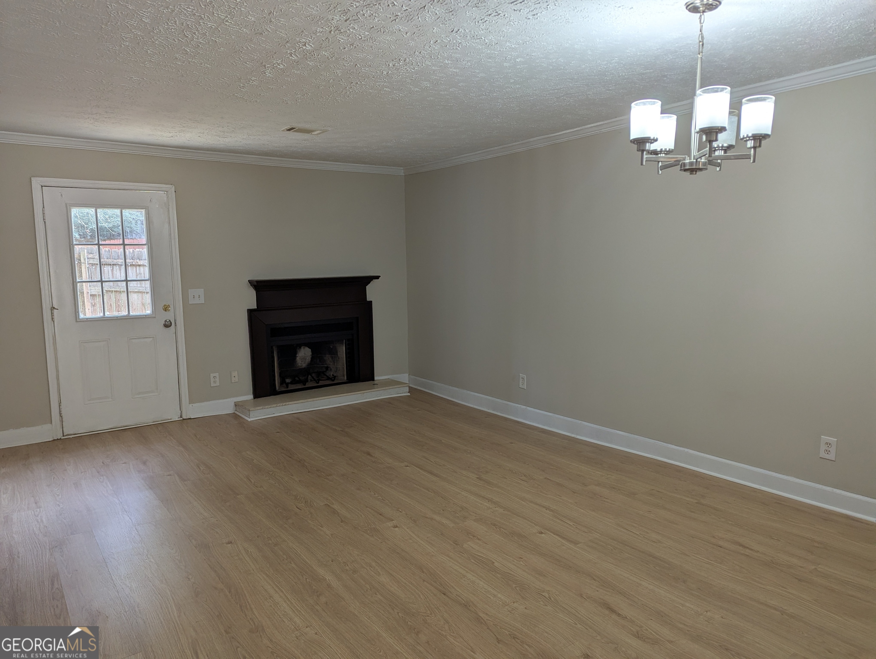 1944 Terri Meyer DR SE