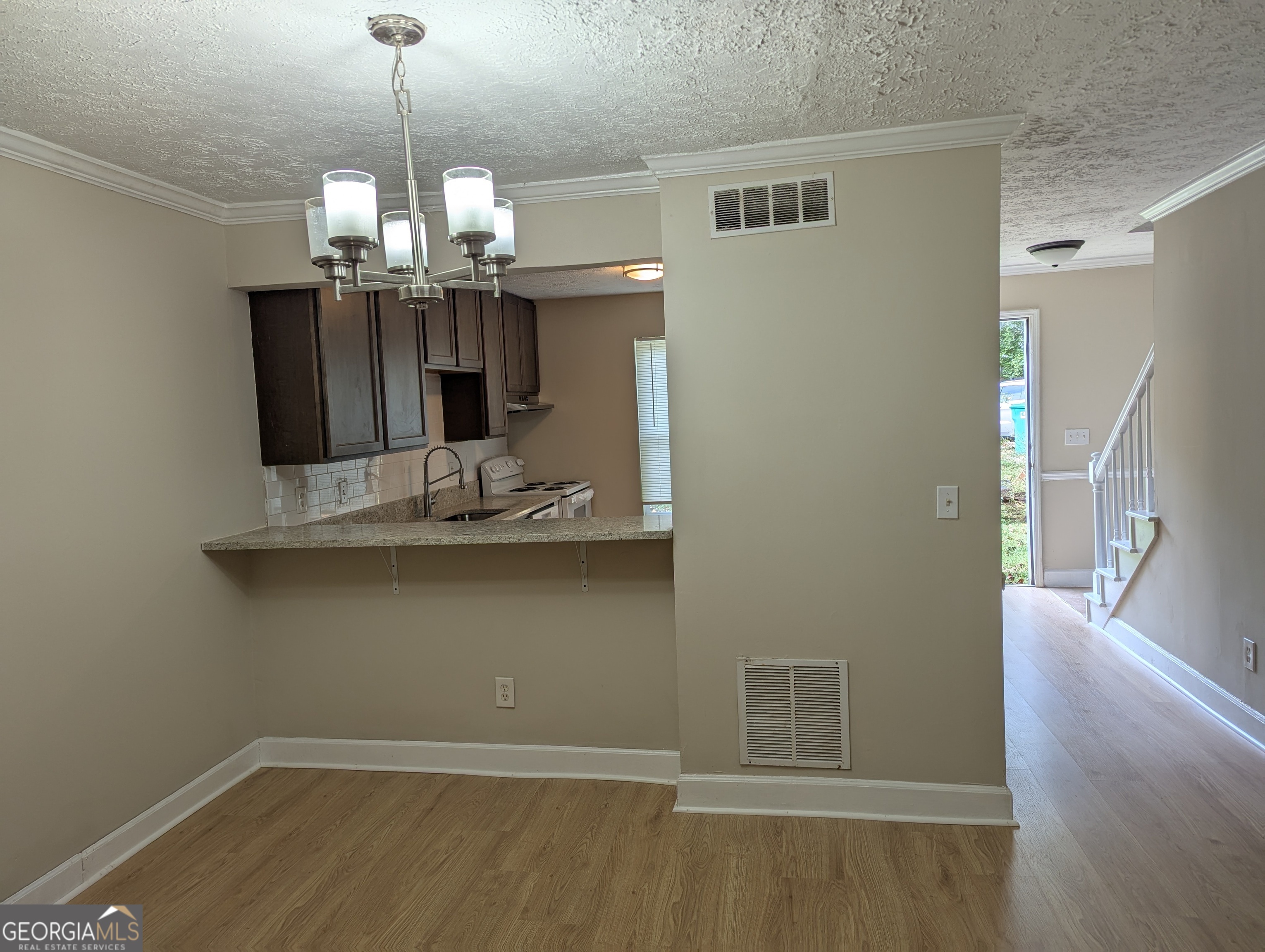 1944 Terri Meyer DR SE