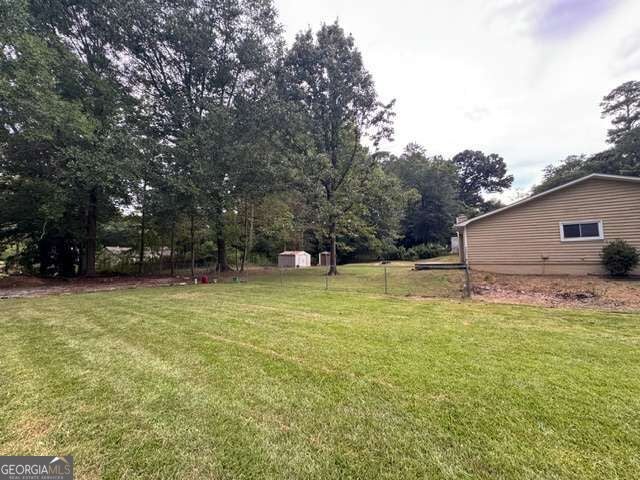 4245 Reef RD