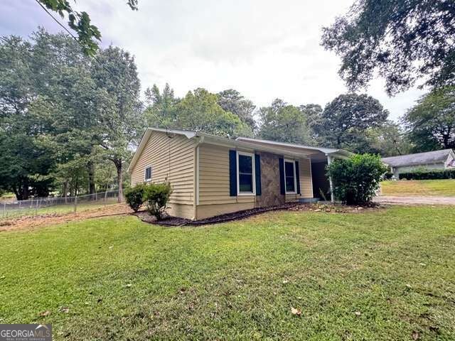 4245 Reef RD