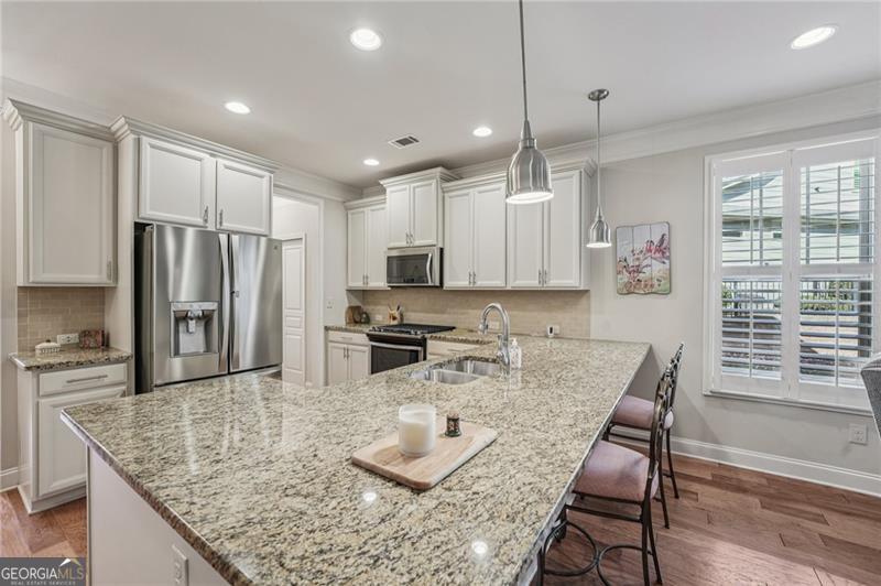 Soleil Laurel Canyon - Residential