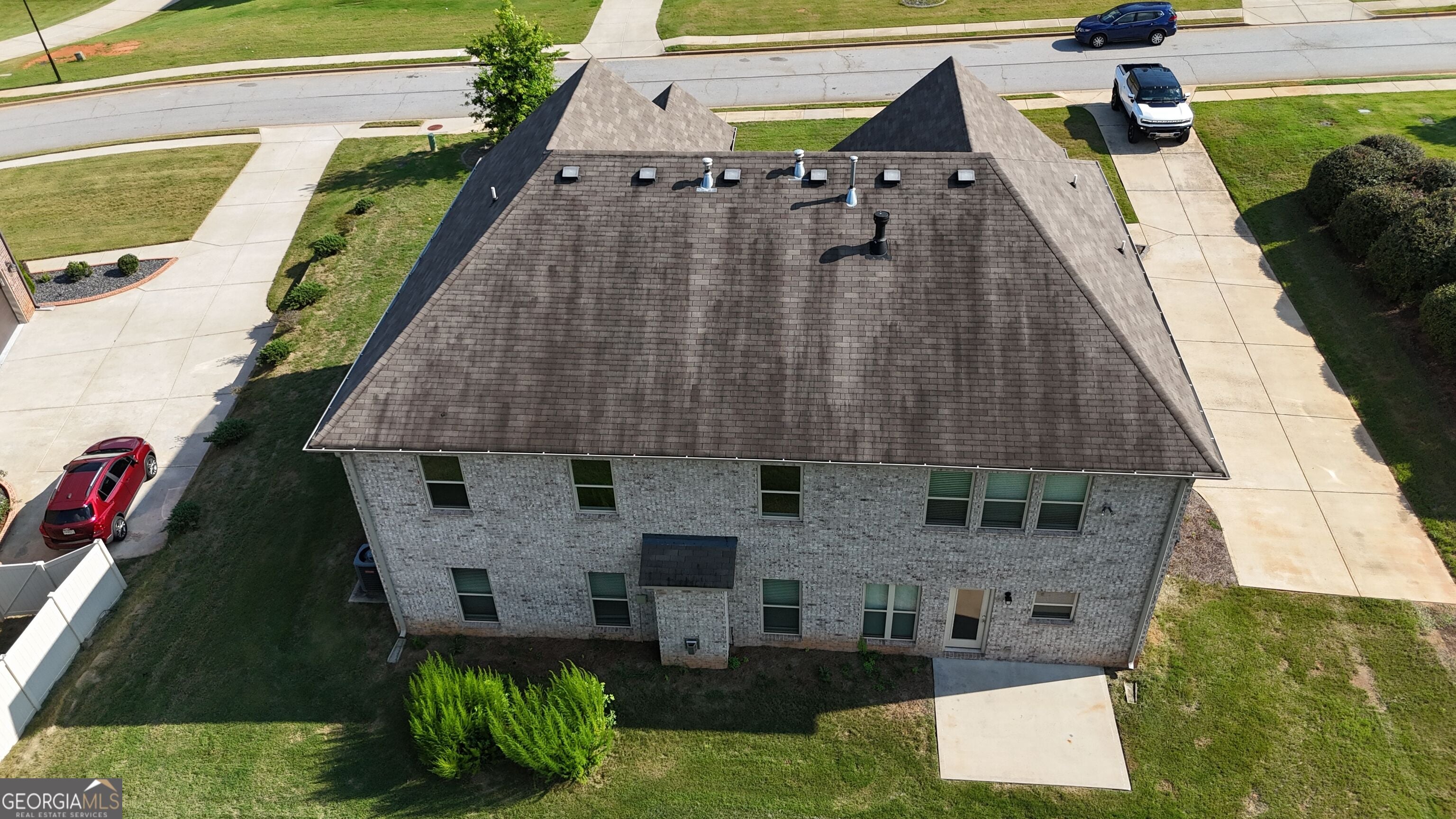 171 Barclay DR