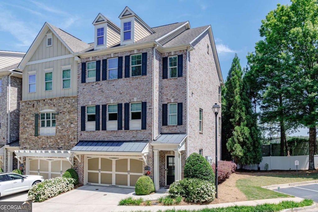Photo of 909 Dumaine Trace, Sandy Springs, GA 30328 (MLS # 10807747)