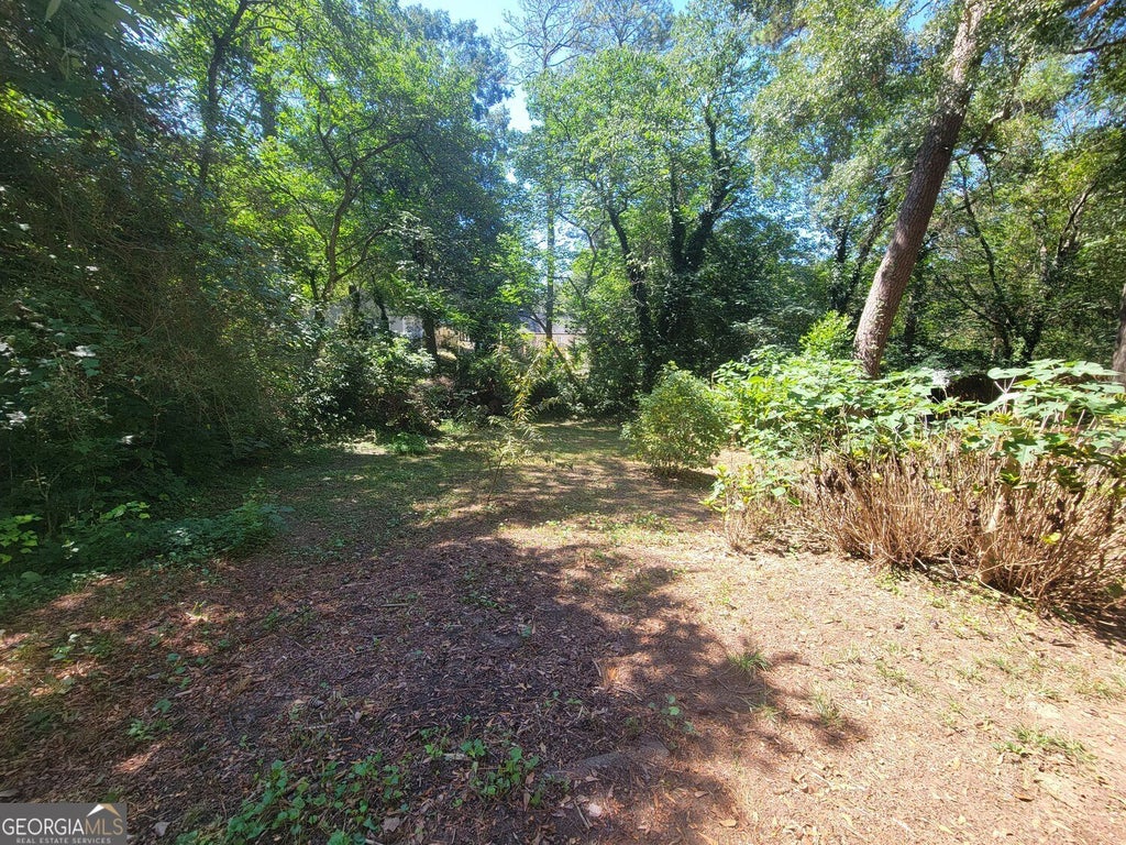 Photo of 2042 Arlington Circle NW, Atlanta, GA 30318 (MLS # 10849534)