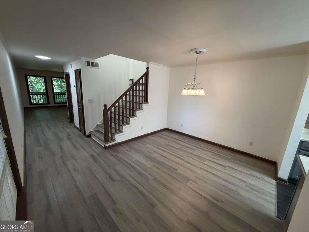1702 Pine Tree DR